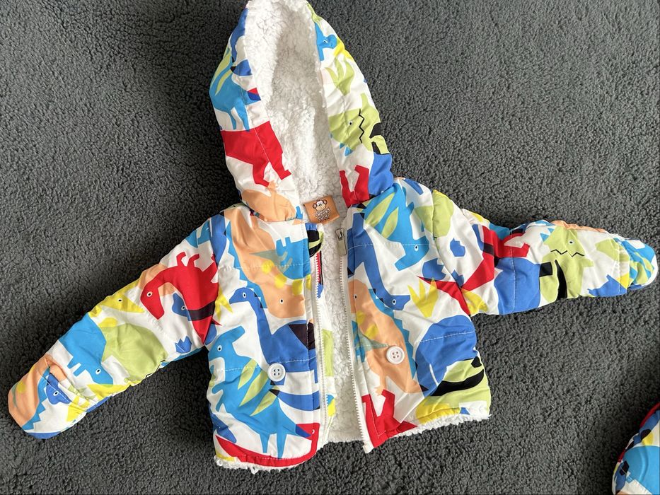 Бебешко яке с чувал и шапка Benetton