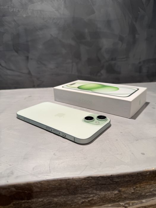 КАТО ЧИСТО НОВ Iphone 15 Green, 89% батерия