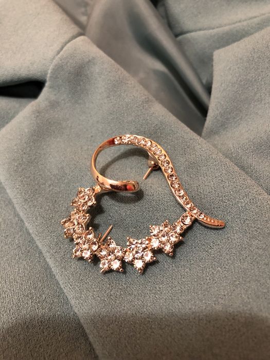 Стилни и красиви брошки