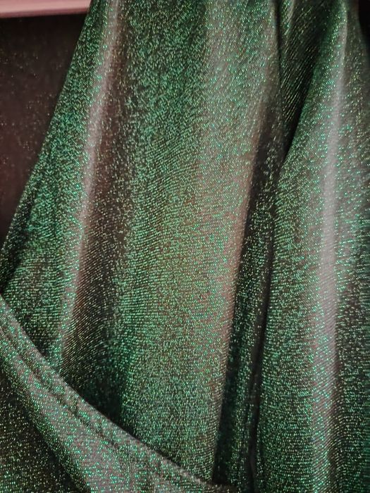 Дамско блестящо боди с дълъг ръкав