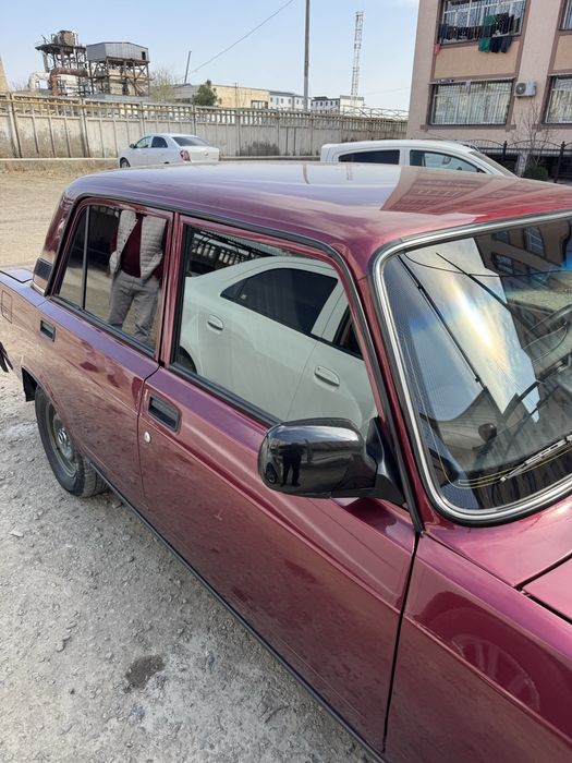 Lada 2107 sotiladi 2012 yil