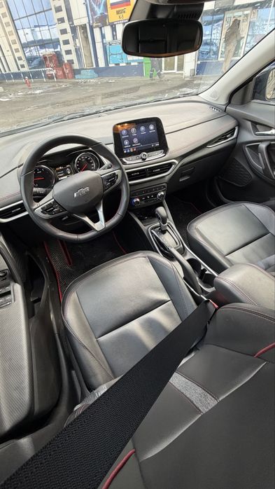 Tracker 2 Red Line Sotiladi