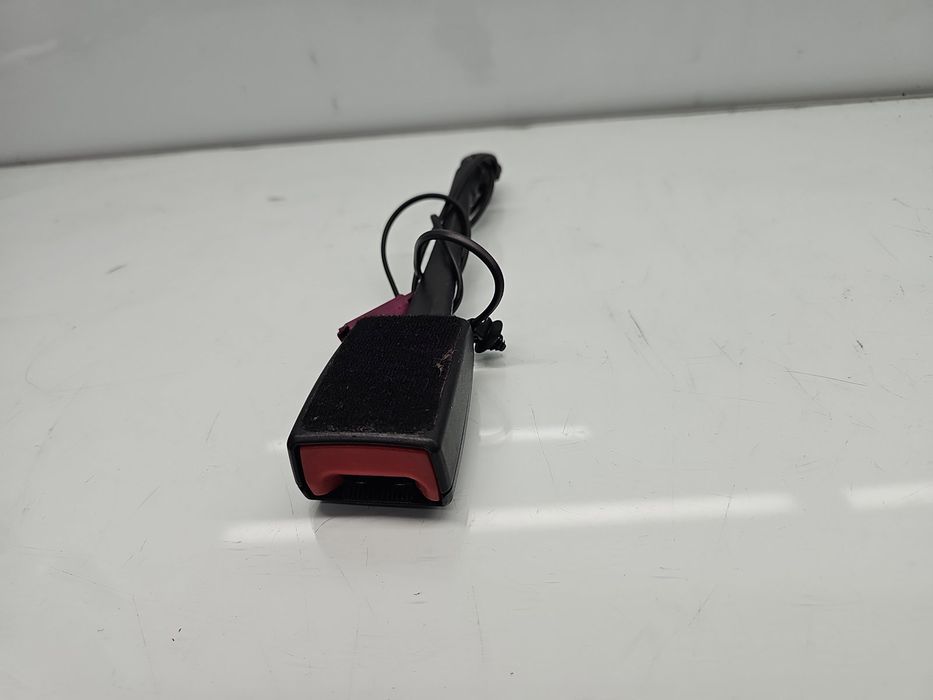 Capsa centura dreapta fata Ford Focus 3 Hatchback [Fabr 2011-2015] BM