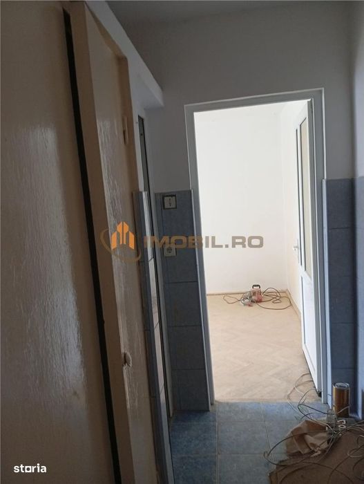Apartament 3 camere zona Alexandru cel Bun