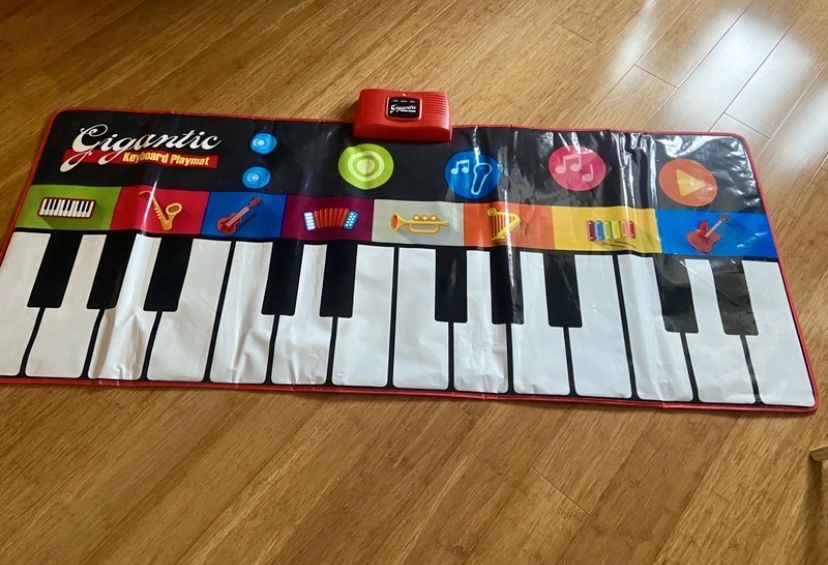 Covoras pian copii 3 ani