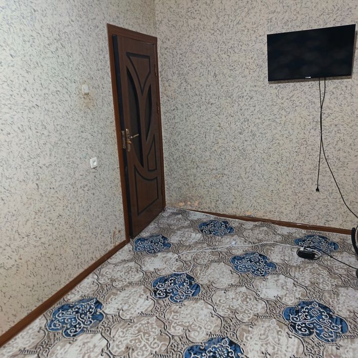 1 xonali Dom sotiladi