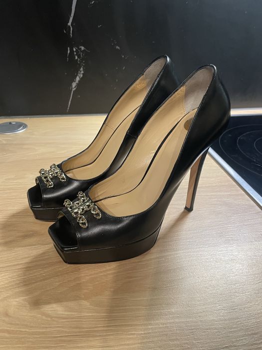 Elizabetta Franchi - обувки