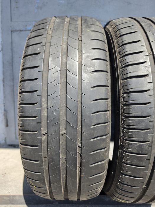 2 броя летни гуми 205/60/16 Michelin DOT 0415 5 mm
