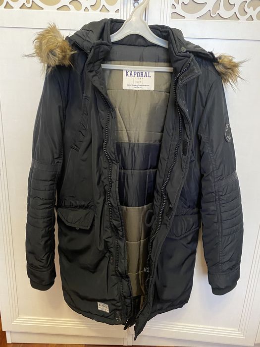 Продам куртку для девочки размер 44