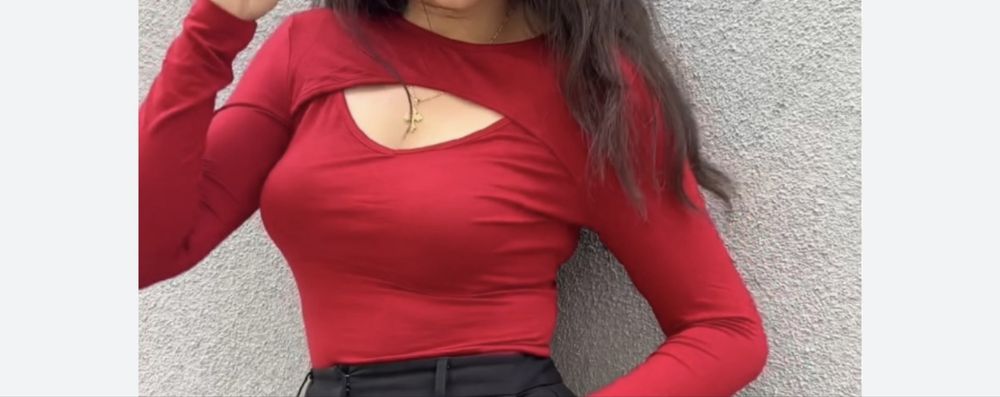 Красная вечерняя кофта