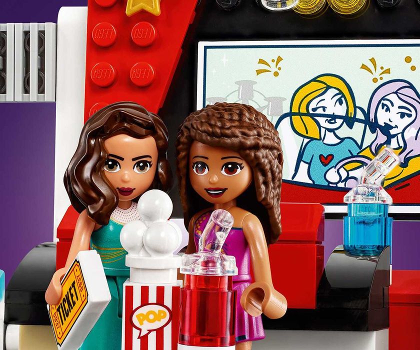Ново LEGO Friends - Киносалон в Хартлейк Сити (41448)