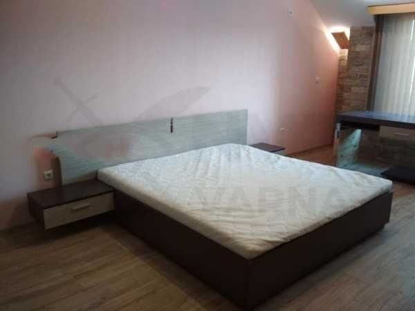 Дава се под наем Тристаен апартамент в Варна, Левски - 97 кв.м за 757.86 € - Снимка #3