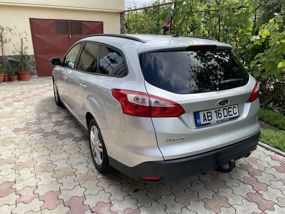 FORD Focus 2013 — imagine 3