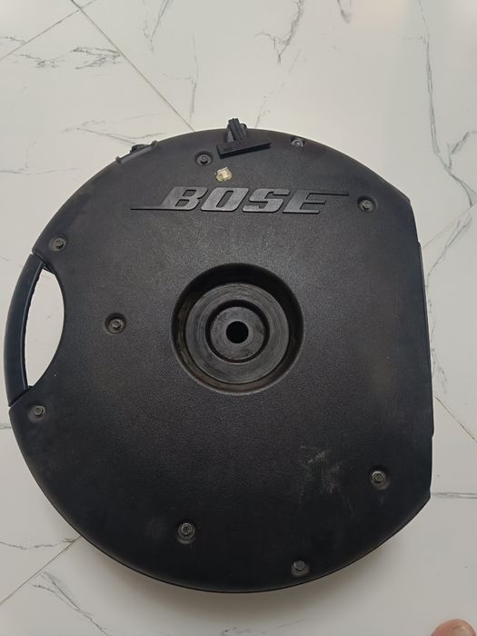 Родной сабвуфер на infiniti fx35 s50,