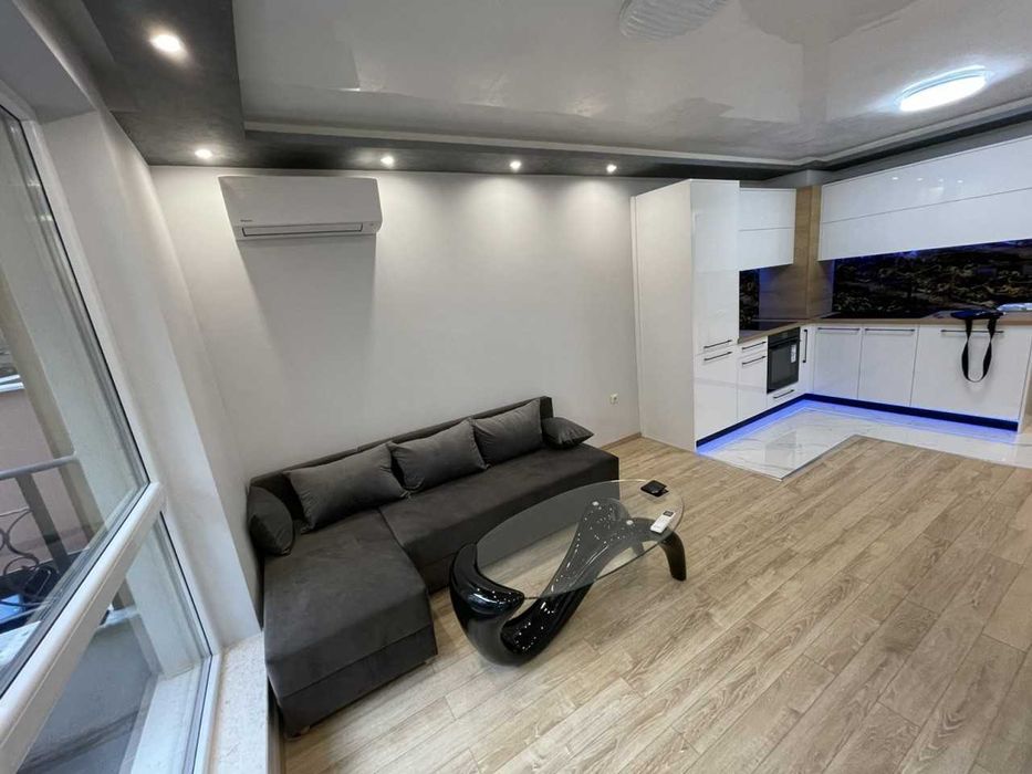 Двустаен Апартамент в Кършияка