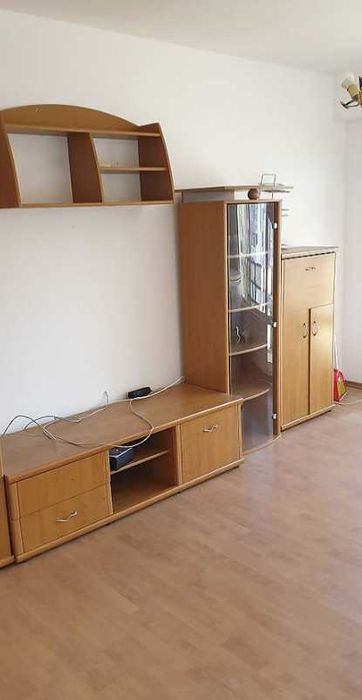 Дава се под наем Двустаен апартамент в Бургас, Меден рудник - зона А - 50 кв.м за 150 € - Снимка #1