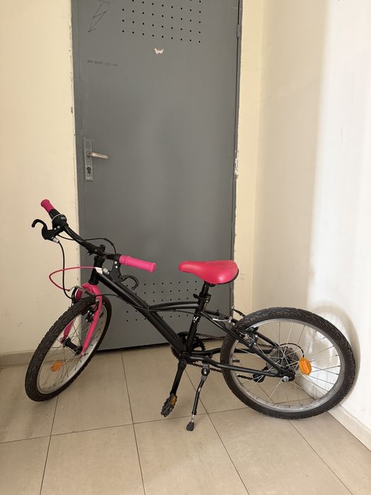 Розово детско колело