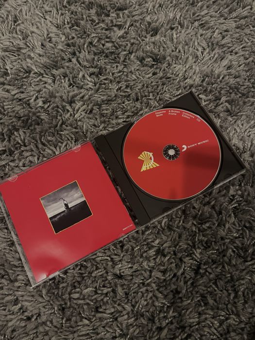 Диск на група Depeche mode / Депеш моуд