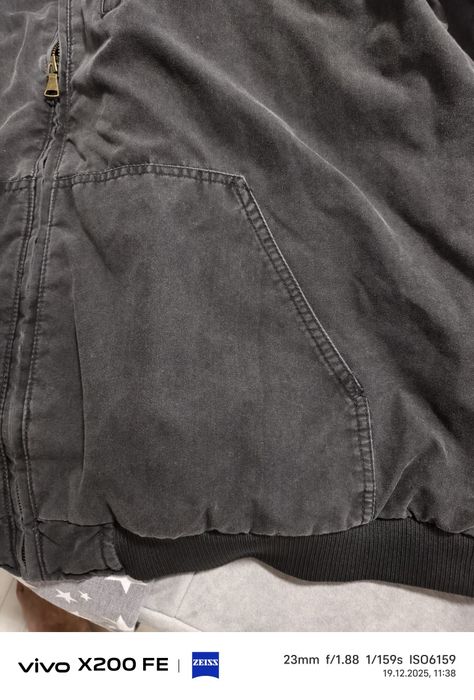 Продам куртку зимнюю