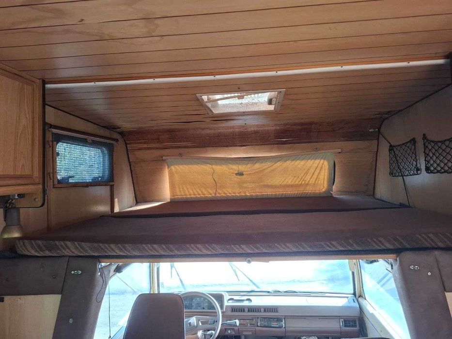 Кемпер Mitsubishi L300