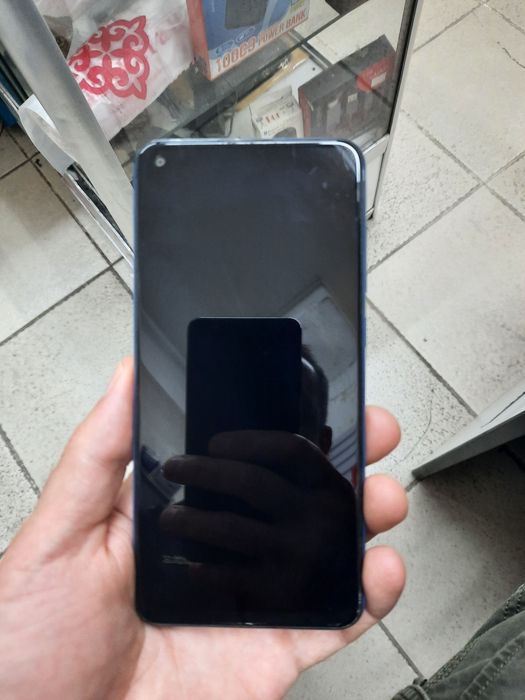 Продам смартфон Redmi Note 9