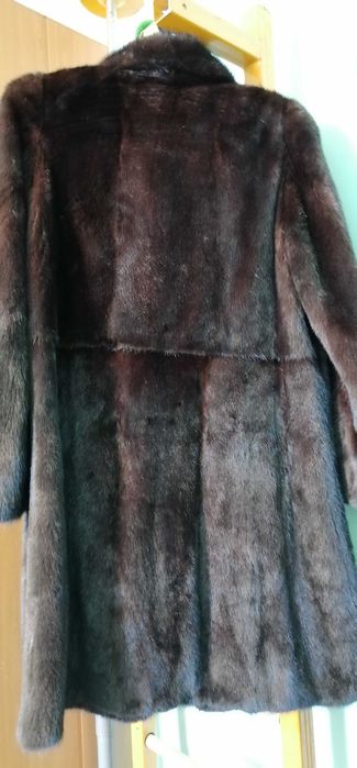 Продам норковую шубу