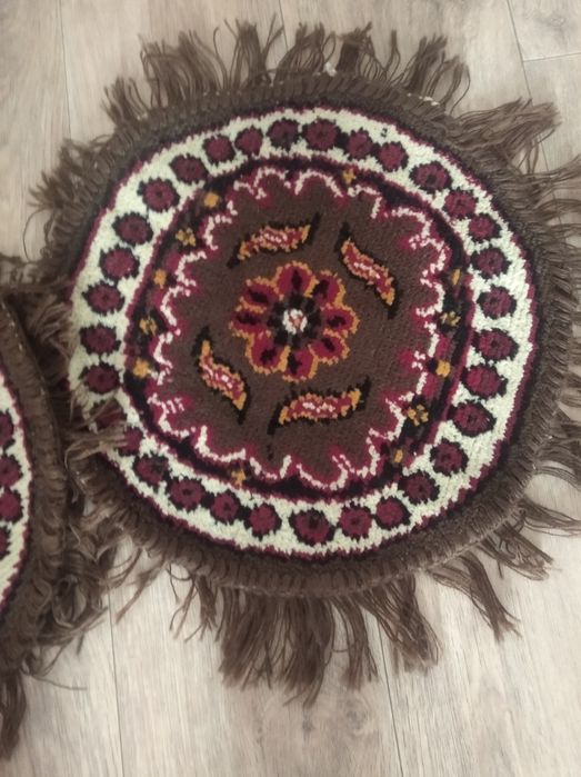 Продам коврики новые