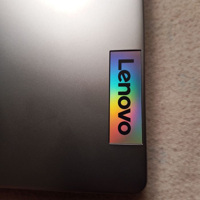 Lenovo IdeaPad Slim 3