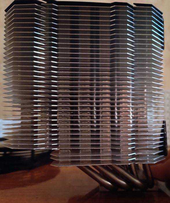 Продаётся кулер для процессора