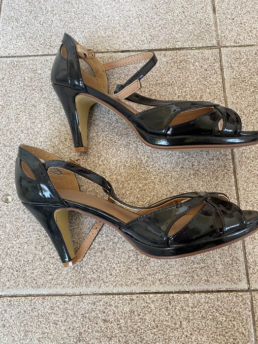 Нови официални дамски обувки размер 37