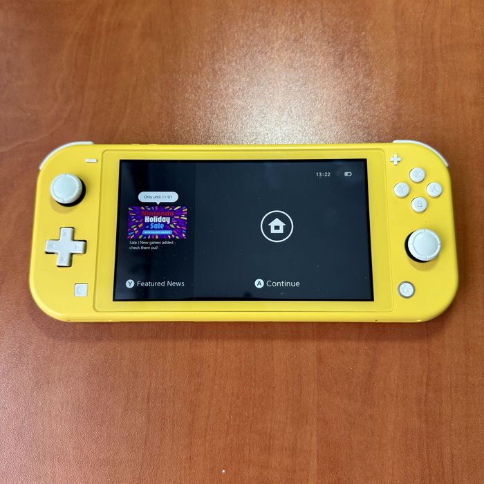 Nintendo Switch Lite Yellow | Отлично състояние