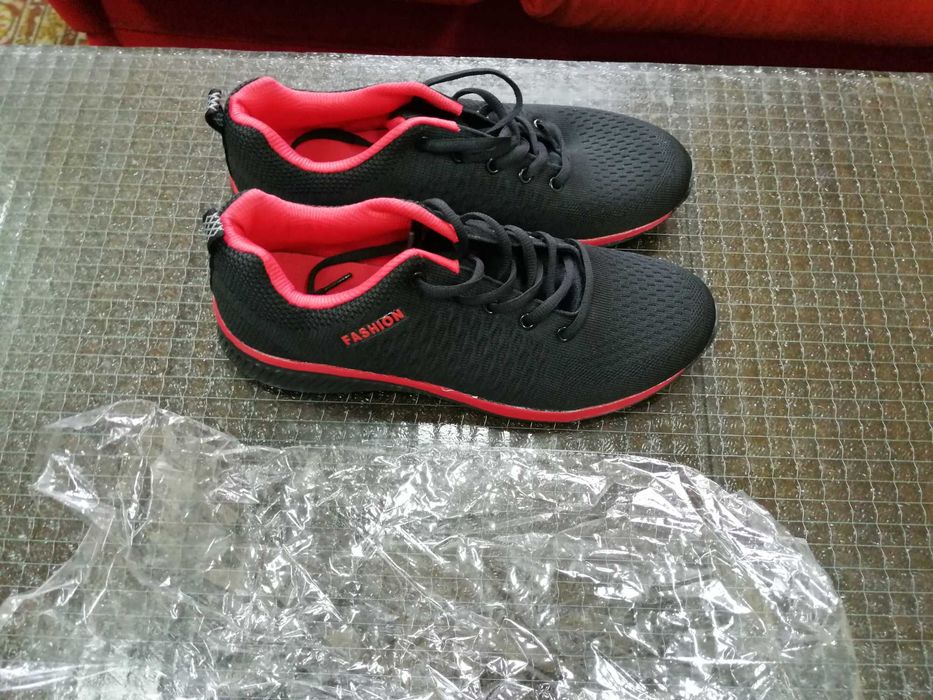 Маратонки FASHION 42 номер