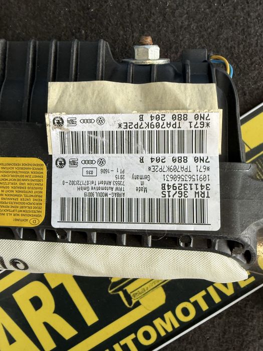 Airbag пасажерски от табло и в краката 7N0880204 b 7n2880841