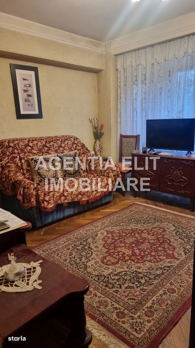 Apartament 4 camere, etajul 1, zona Ultracentrala