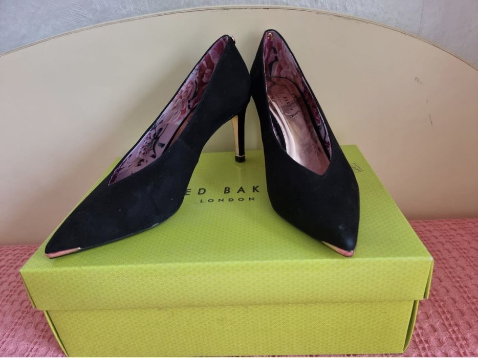 Обувки Ted Baker