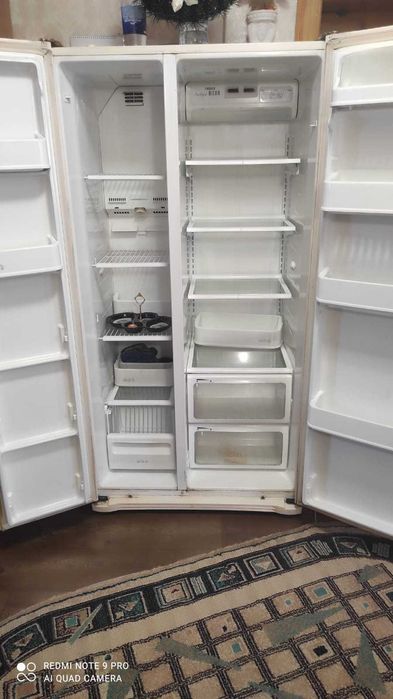 Продам холодильник LG