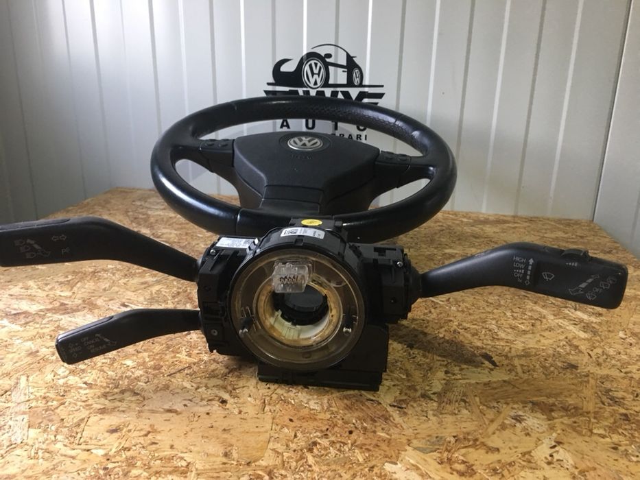 Volan cu comenzi vw Passat B6/Golf 5/Touran/Jetta 2005-2010