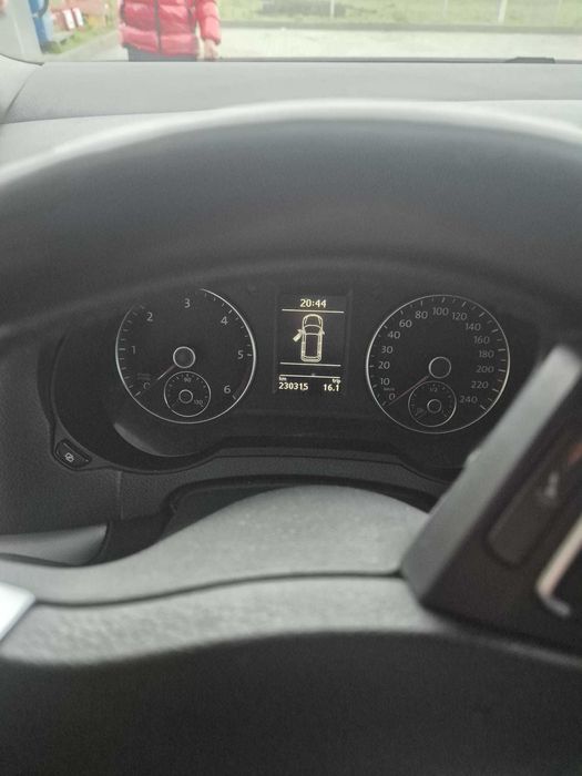 Vand Volkswagen  Sharan 2011