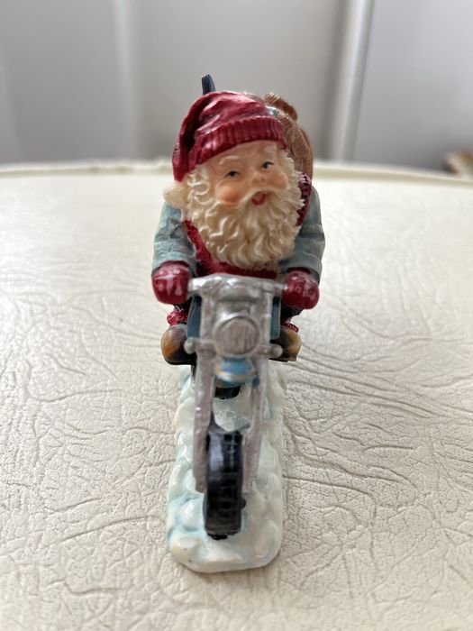 Bibelou Mos Craciun pe motocicleta