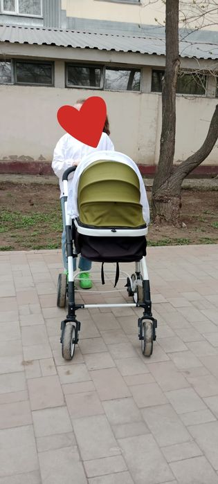 Продам  хорошую коляску.