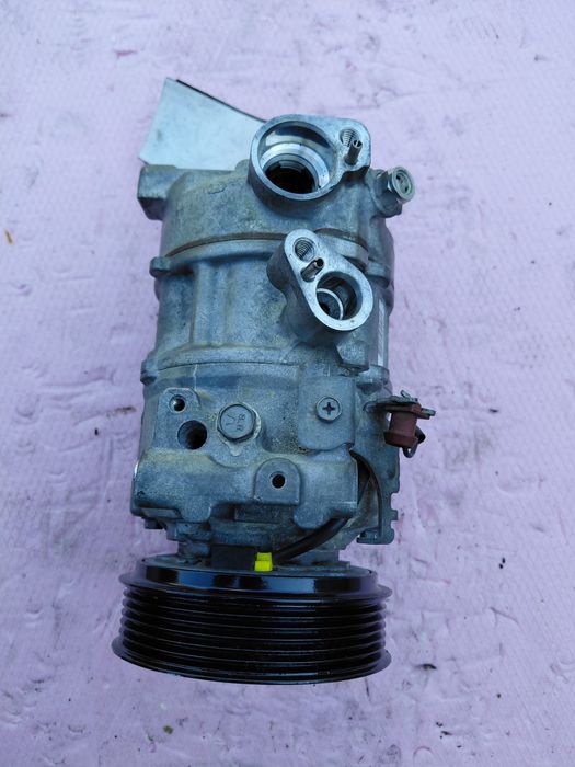 Compresor ac Audi a4 a5 seat ibiza  cod 3Q0 816 803D 700 LEI