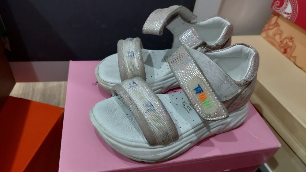 Обувь детская,вещи