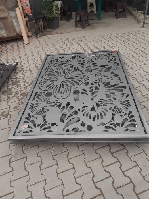 Balustrada din tabla decupata debitata traforata laser si cnc