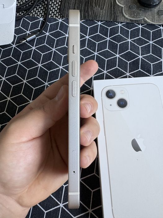 Iphone 13 128GB бял