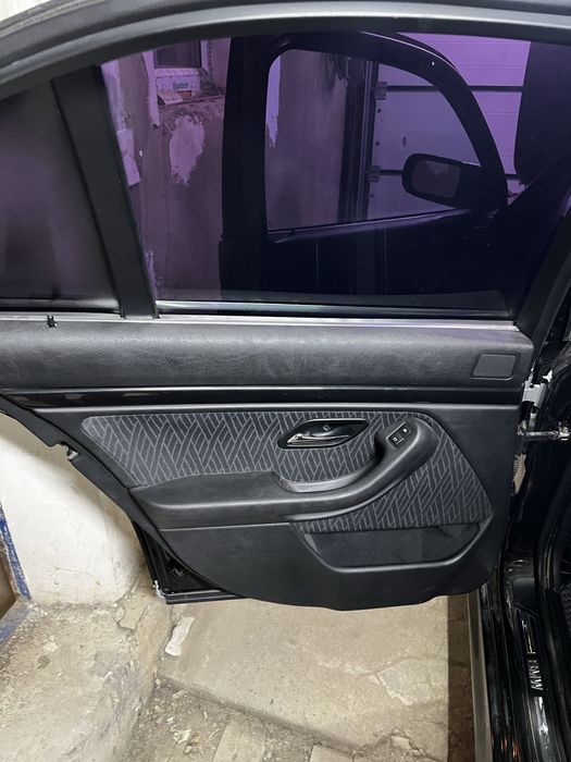 Продам bmw e39 m54b30
