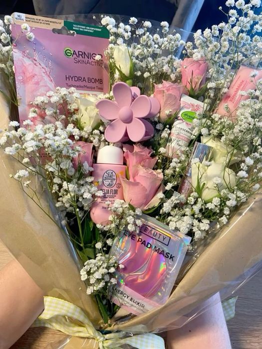 Букет надолго подарок