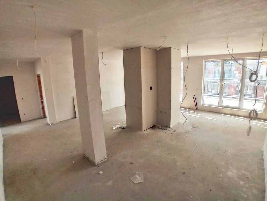 Продава се Четиристаен апартамент в София, Малинова долина - 226 кв.м за 1367 €/кв.м - Снимка #2