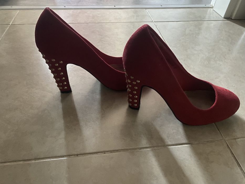 туфли женские, часы наручные