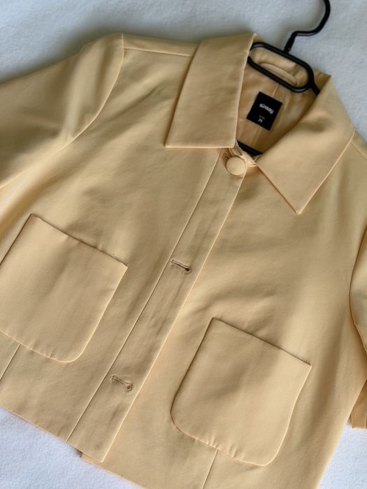 Сако с къс ръкав