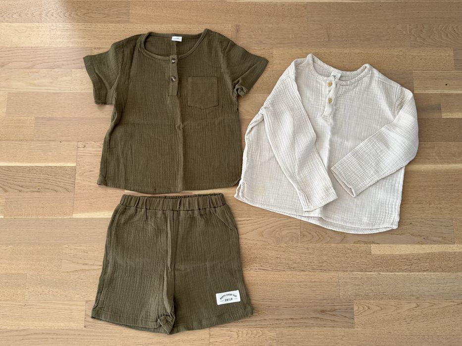 Tricou, bluza sinpantaloni muselina masura 4-5 ani